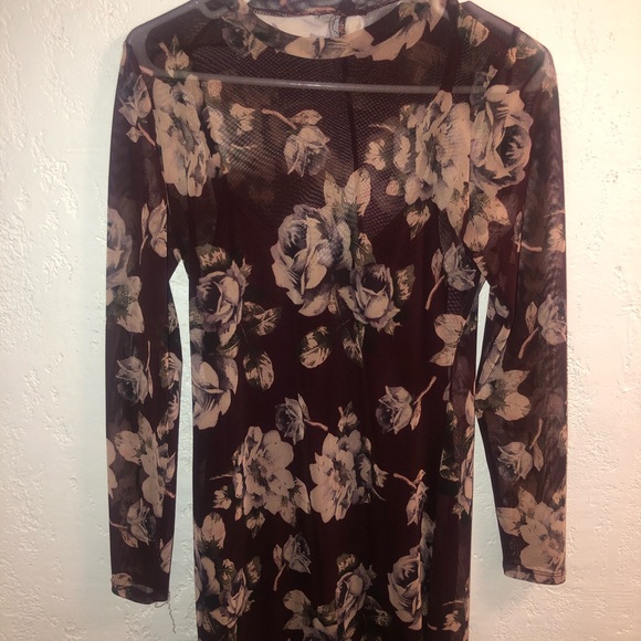 Dress/Going out dress - Picture 2 of 3